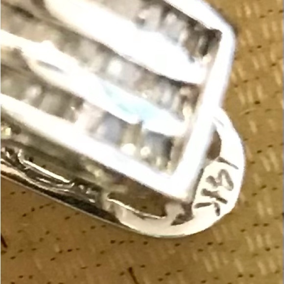 14K White Gold & Diamond Earrings - Picture 4 of 6